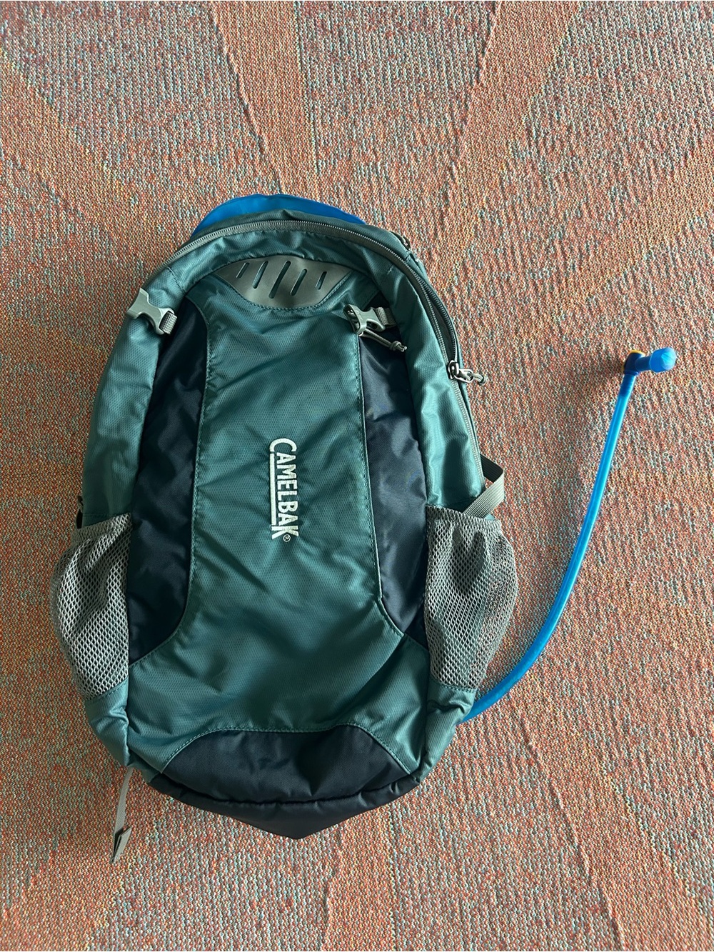 CamelBak Scout Youth Hydration Backpack 70 oz Kids Hiking Bike Pack